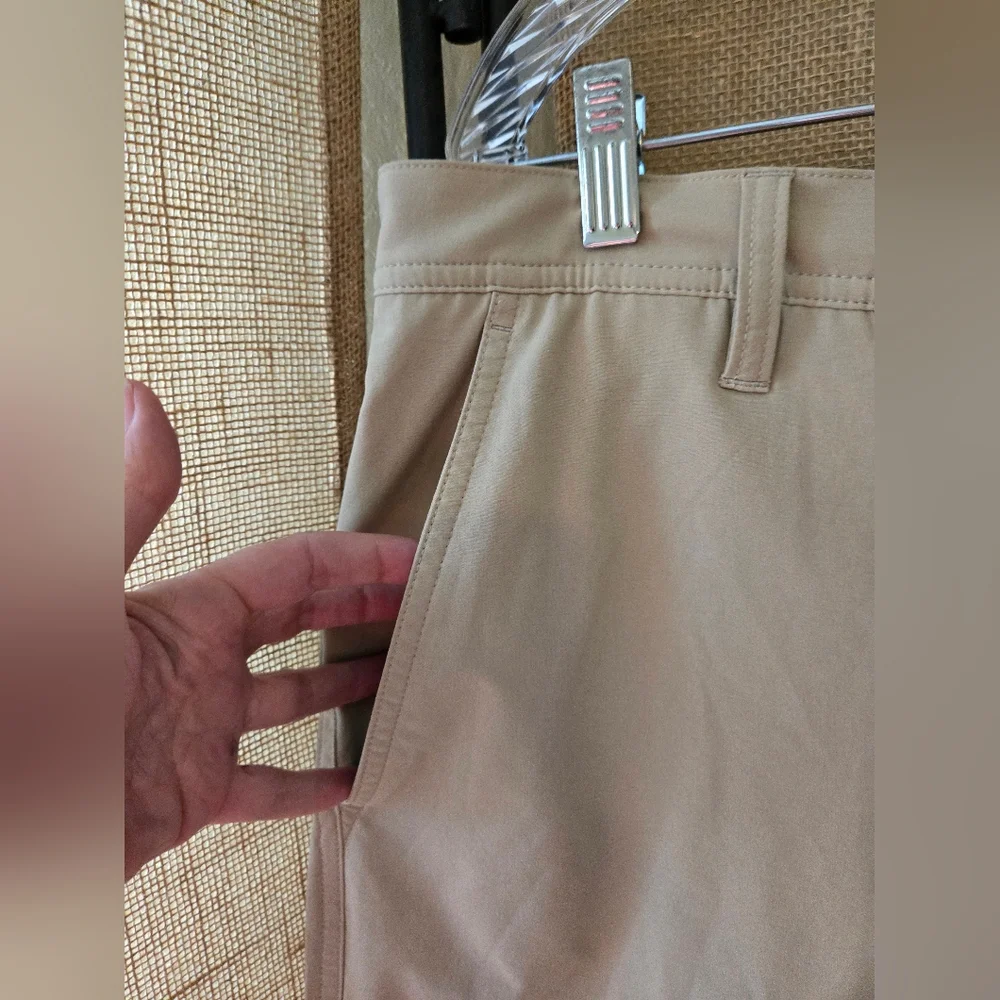 Men's FootJoy Tan Beige Shorts Size 38W - Picture 3 of 14